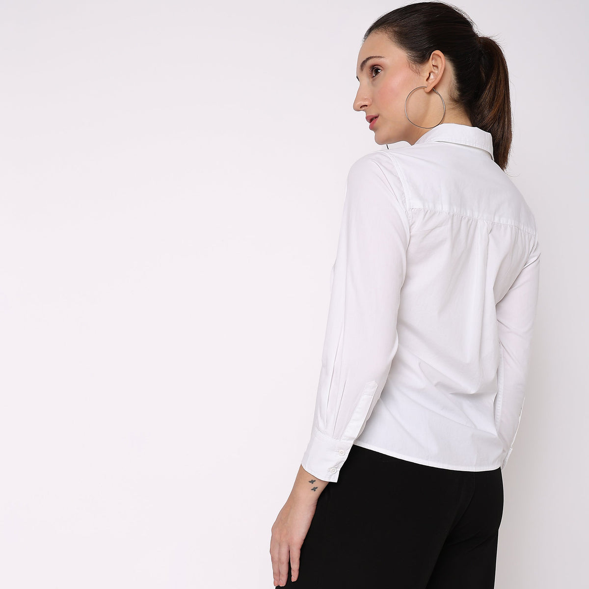 Women Wearing Regular Fit Solid Shirt