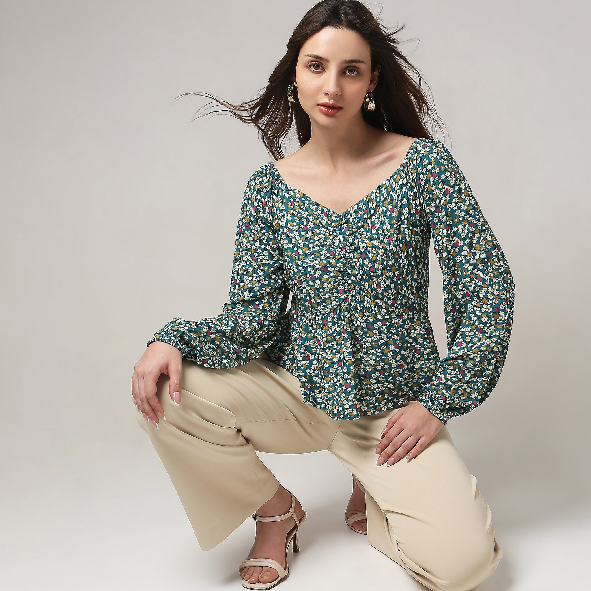 Regular Fit Floral Top – Style Union