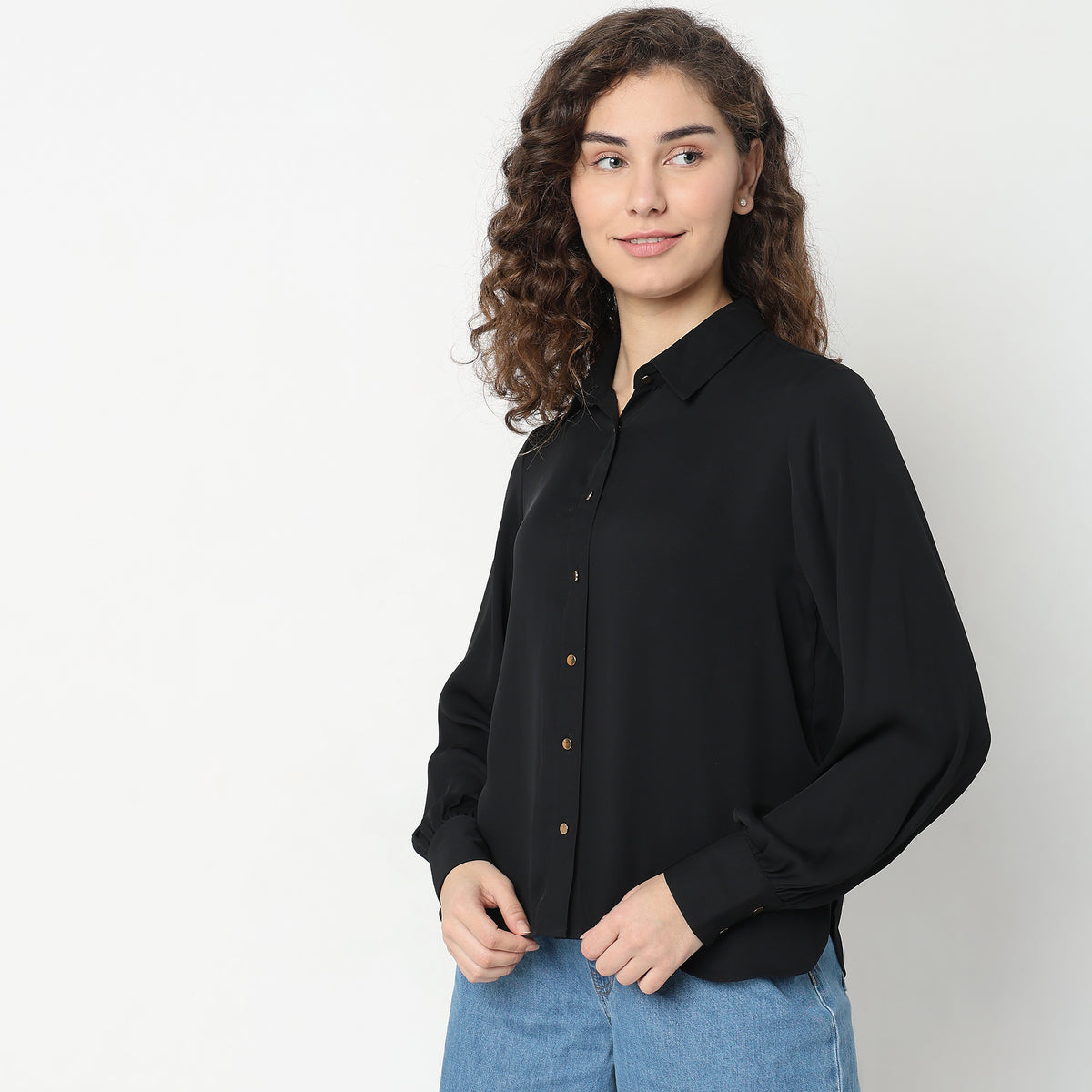 Regular Fit Solid Top