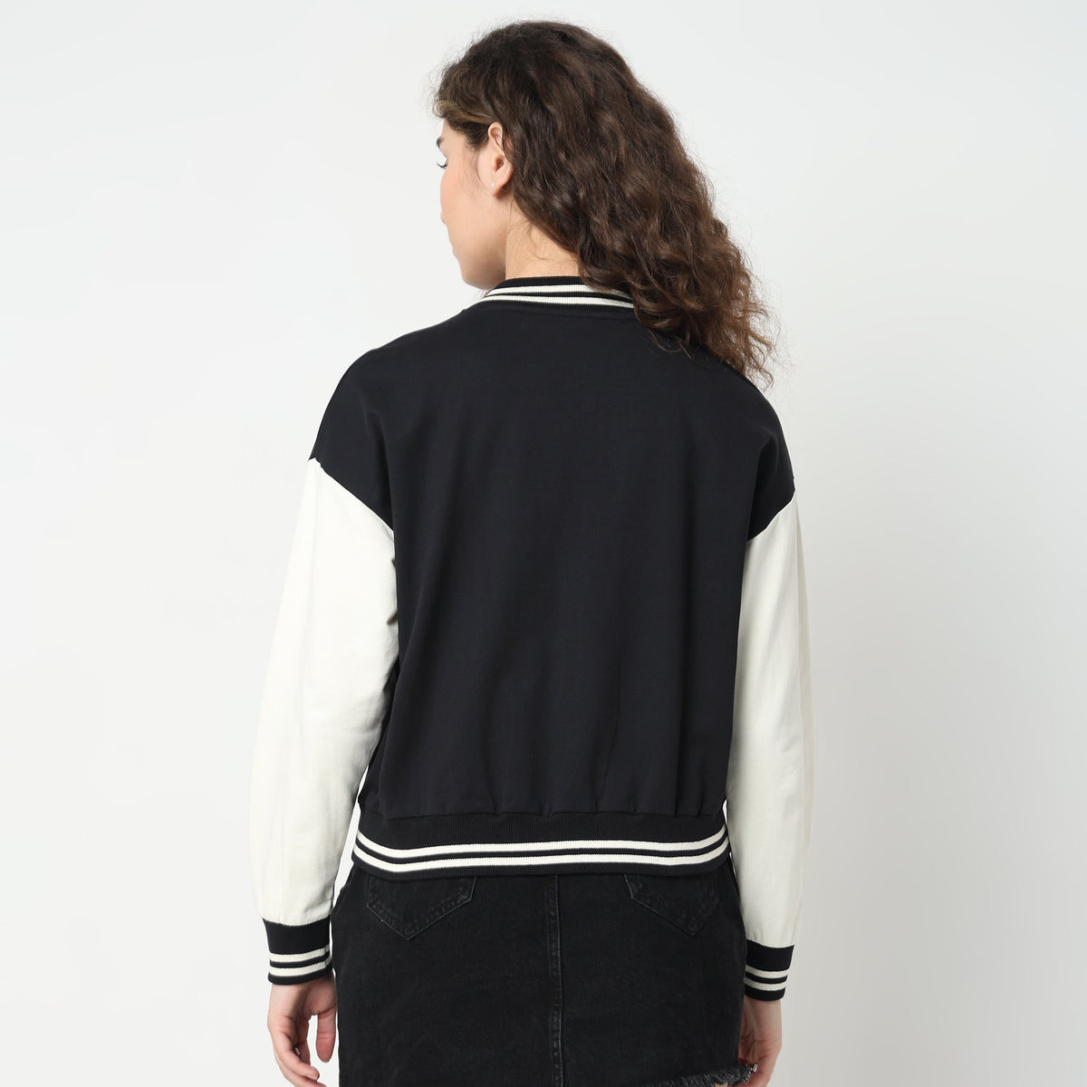 Regular Fit Embroidered Sweatshirt