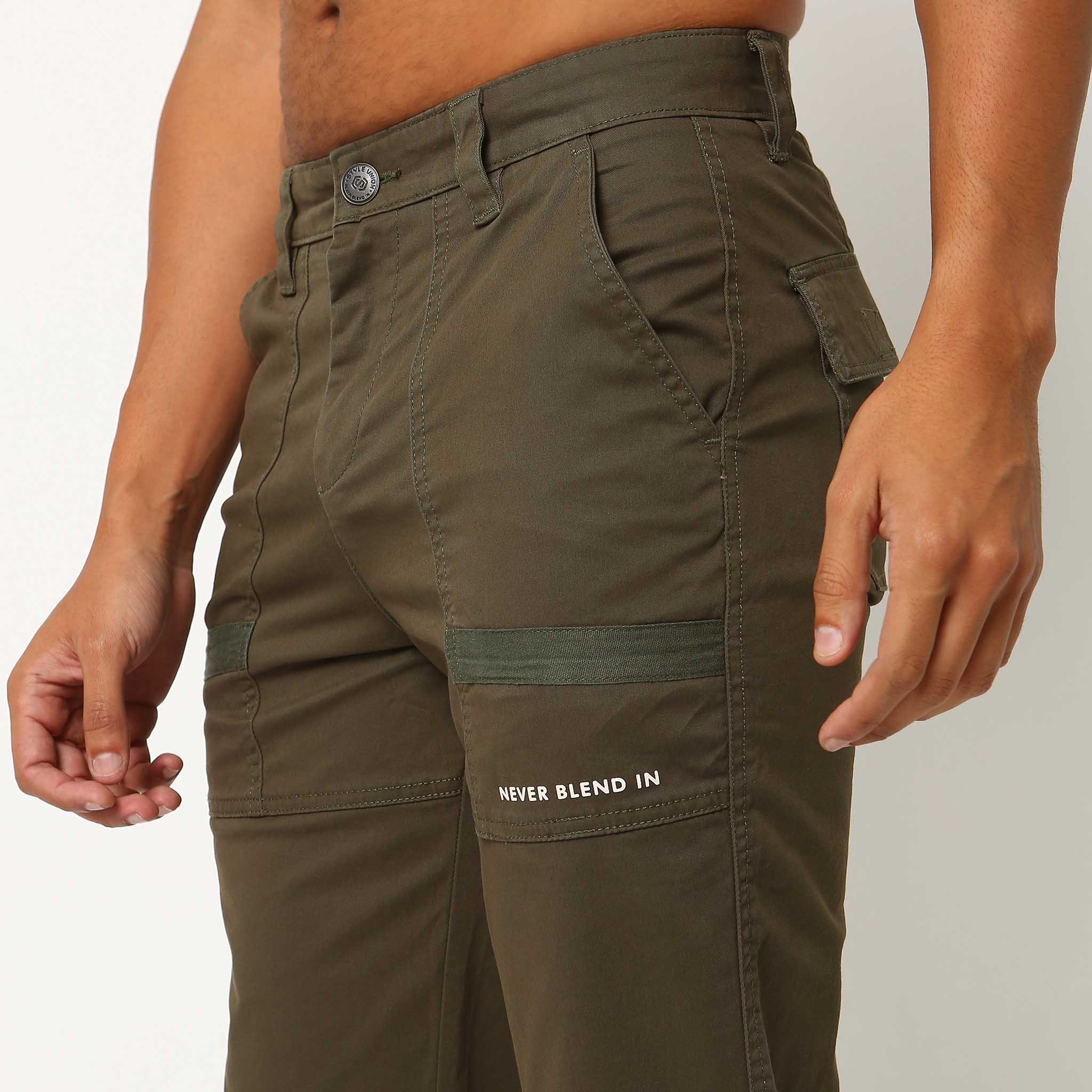 Pantalon cargo fashion style