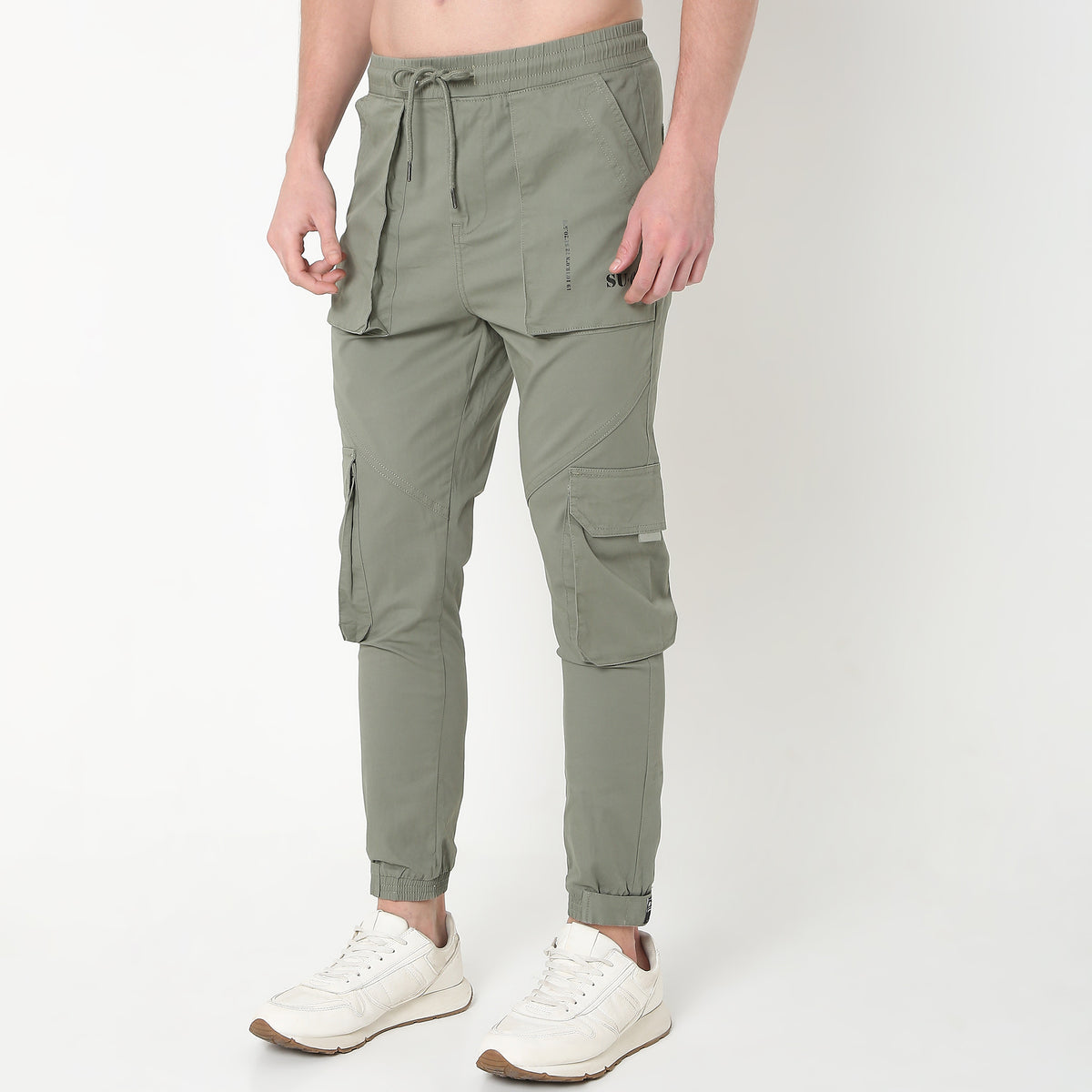 Regular Fit Solid Mid Rise Cargos