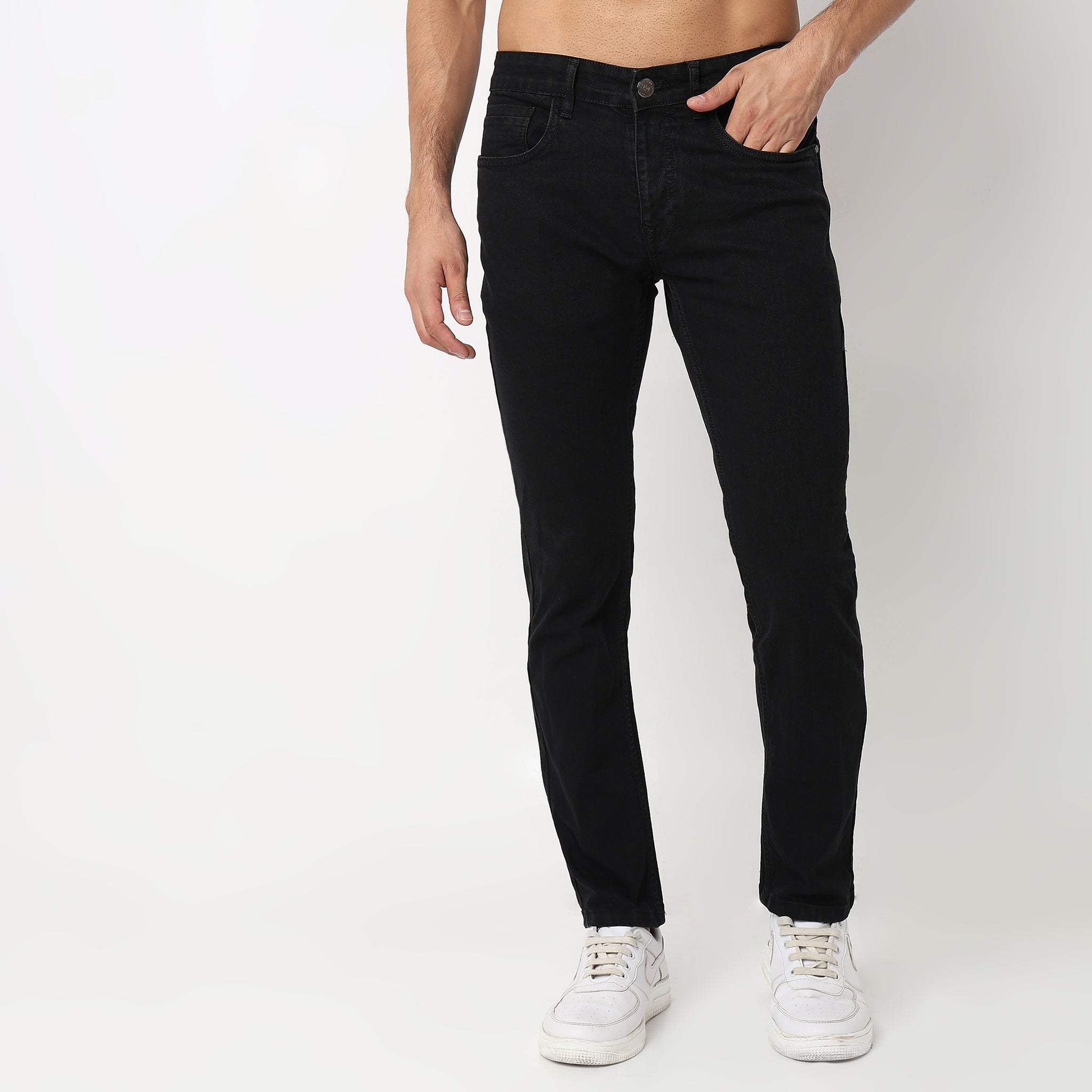 Regular Fit Solid Mid Rise Jeans
