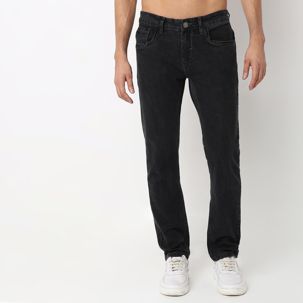 Regular Fit Solid Mid Rise Jeans