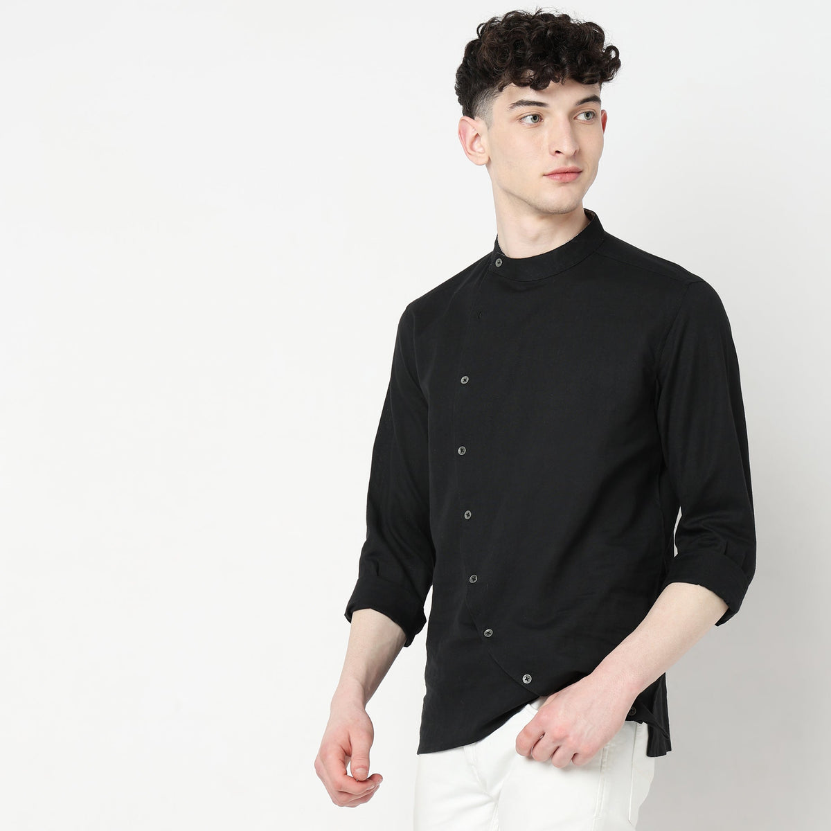 Men Wearing Regular Fit Abstract Shirt