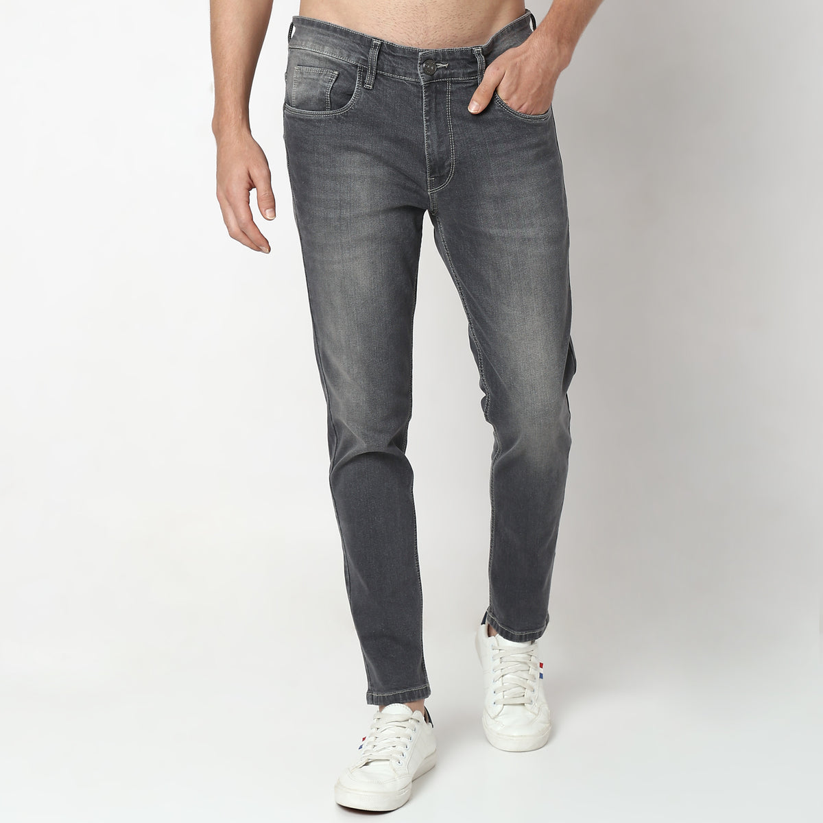 Skinny Fit Solid Mid Rise Jeans