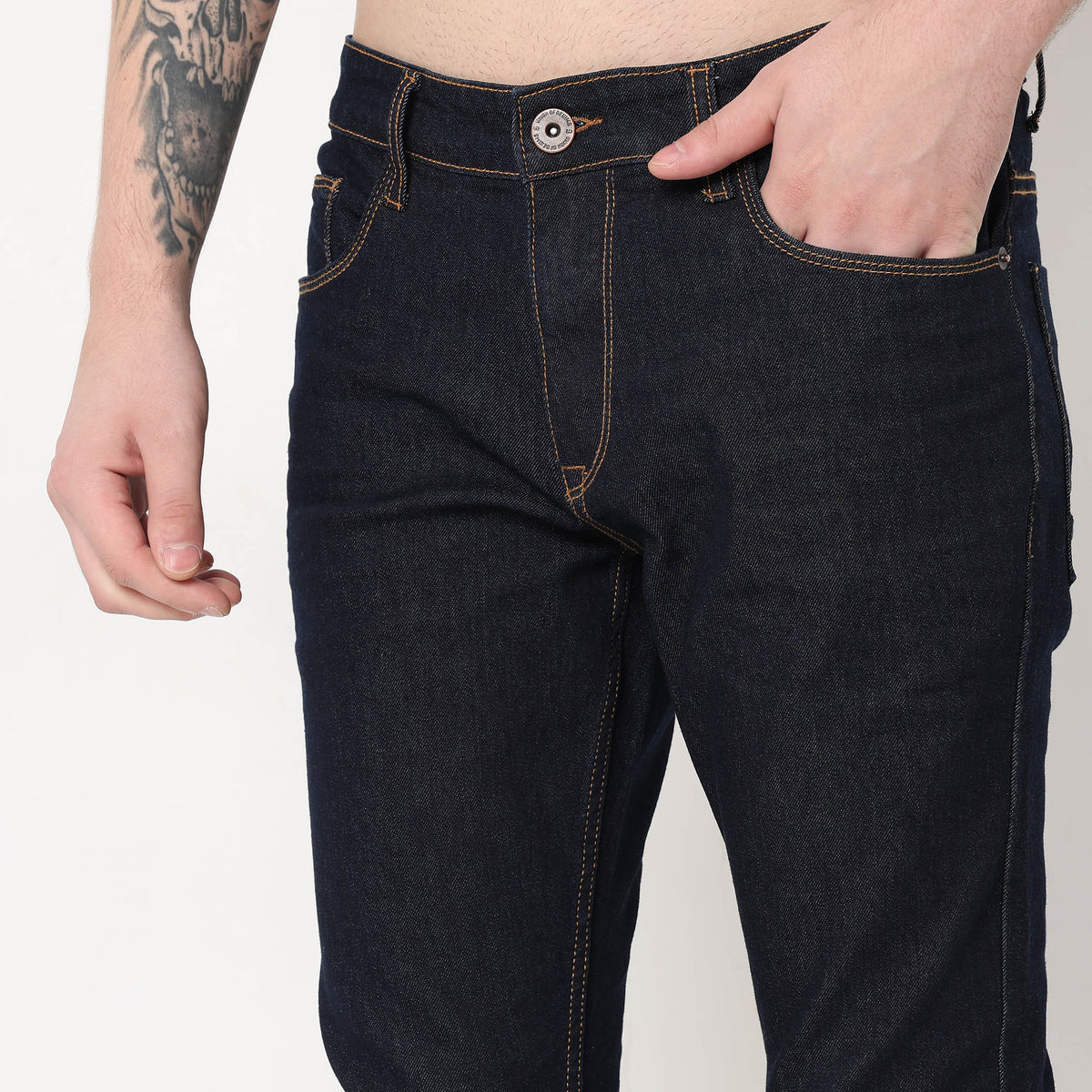 Skinny Fit Solid Mid Rise Jeans