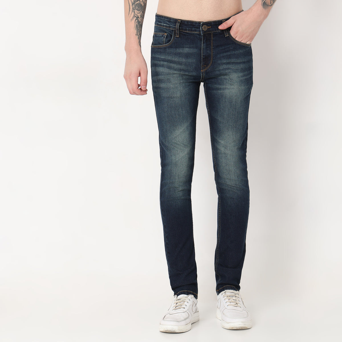 Skinny Fit Solid Mid Rise Jeans