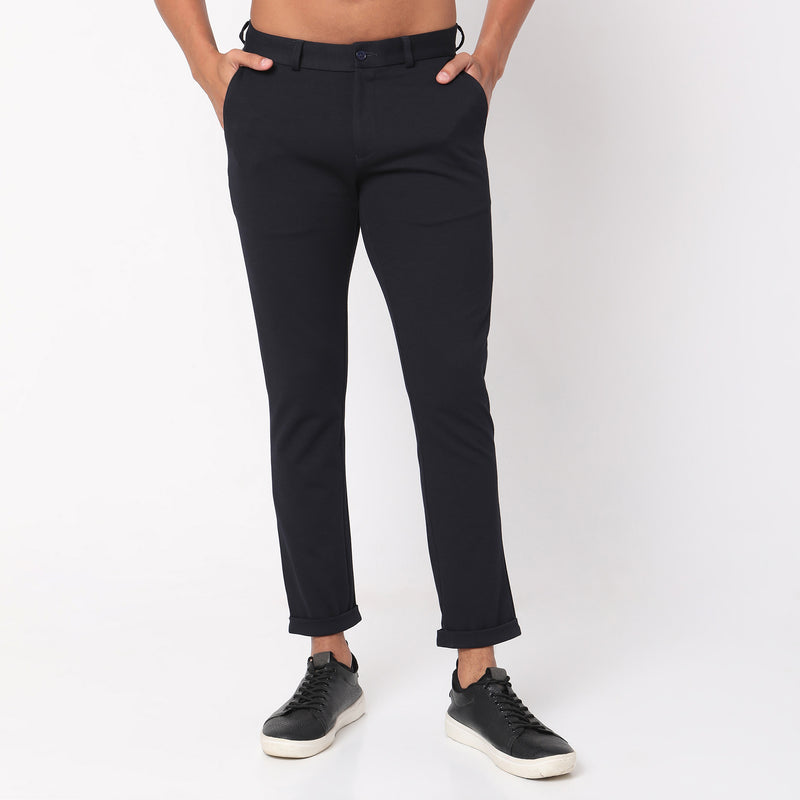 Regular Fit Solid Mid Rise Chinos