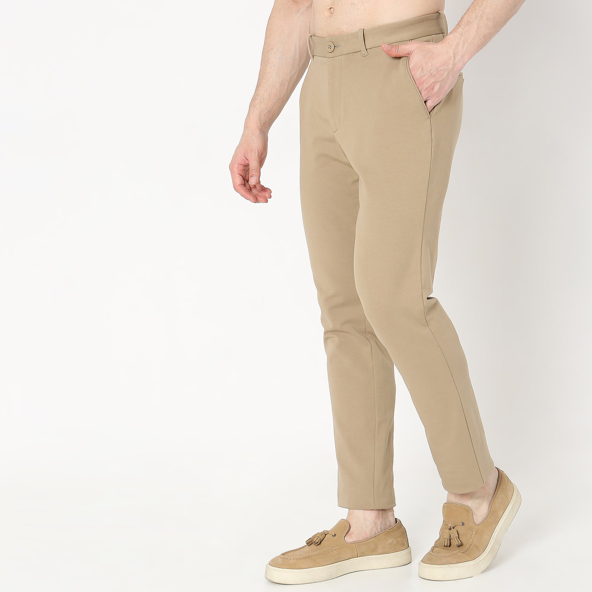 Regular Fit Solid Mid Rise Chinos