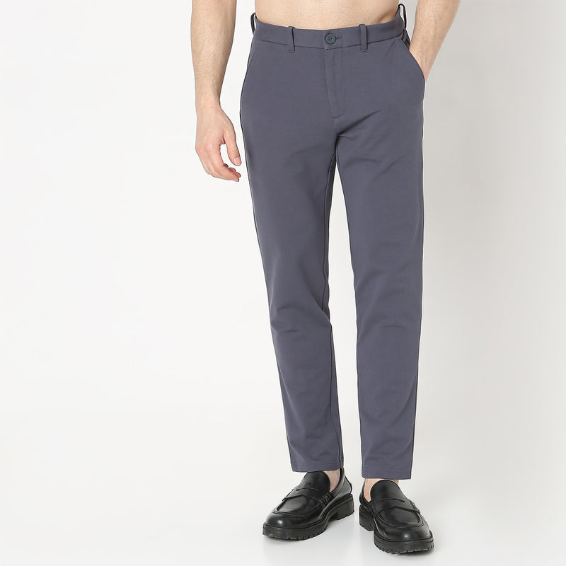 Skinny Fit Solid Mid Rise Chinos