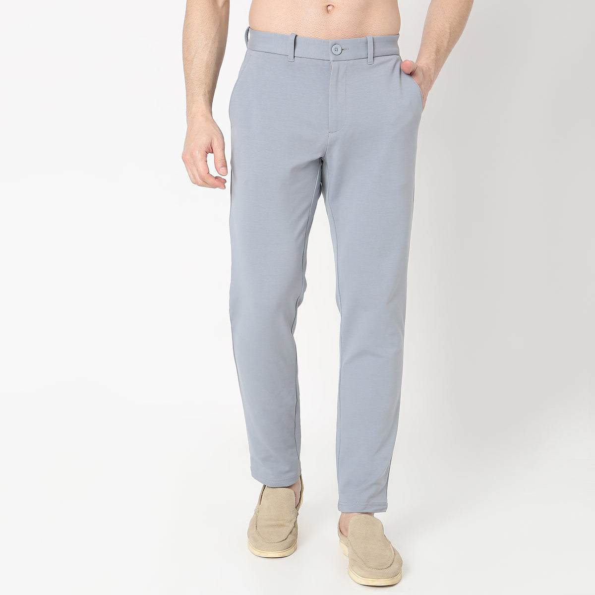 Skinny Fit Solid Mid Rise Chinos