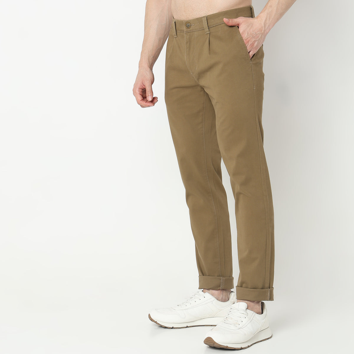 Regular Fit Solid Mid Rise Chinos