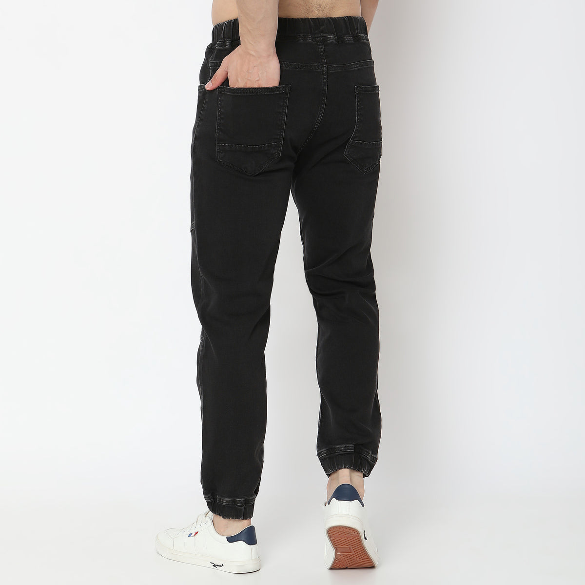 Regular Fit Solid Low Rise Jeans