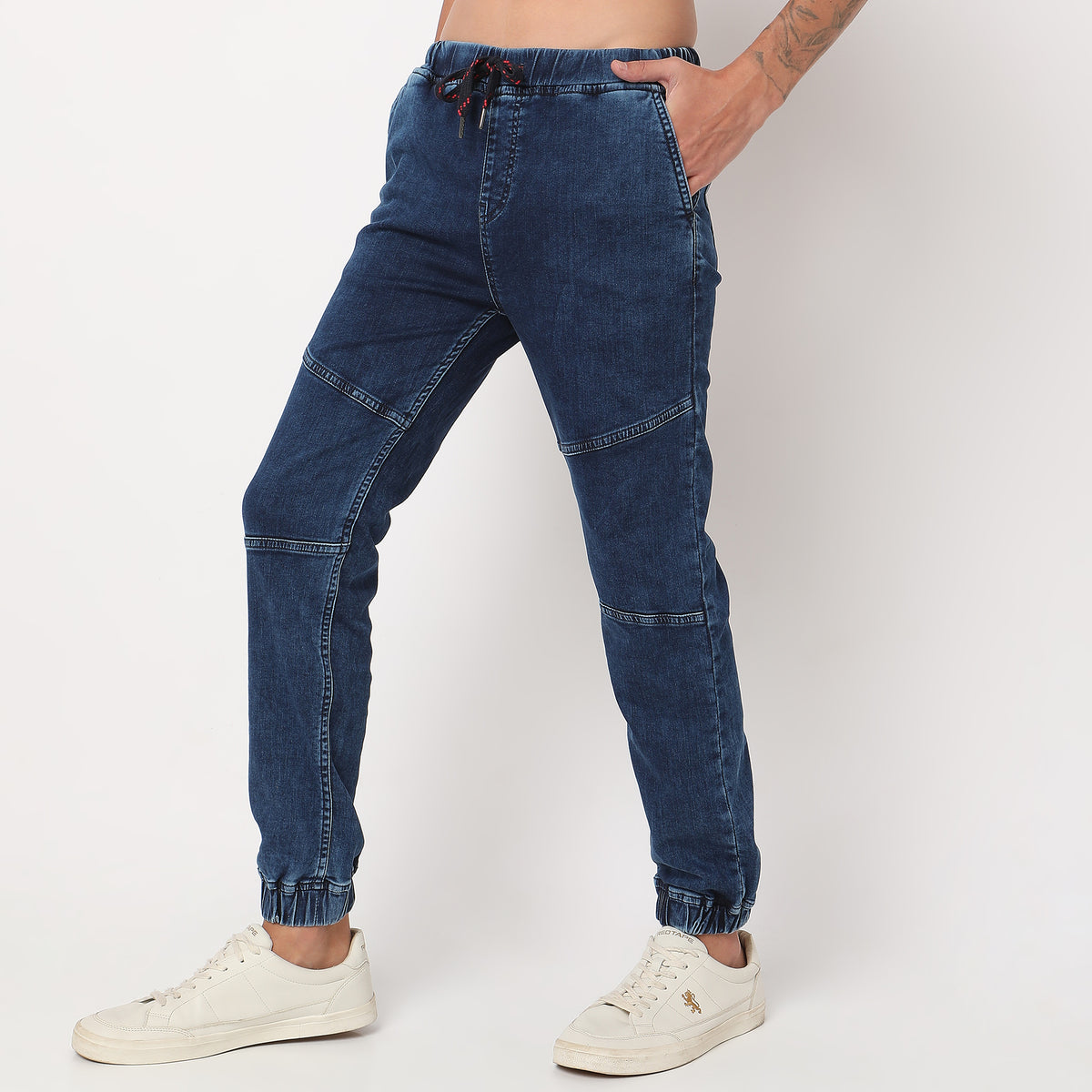 Regular Fit Solid Low Rise Jeans