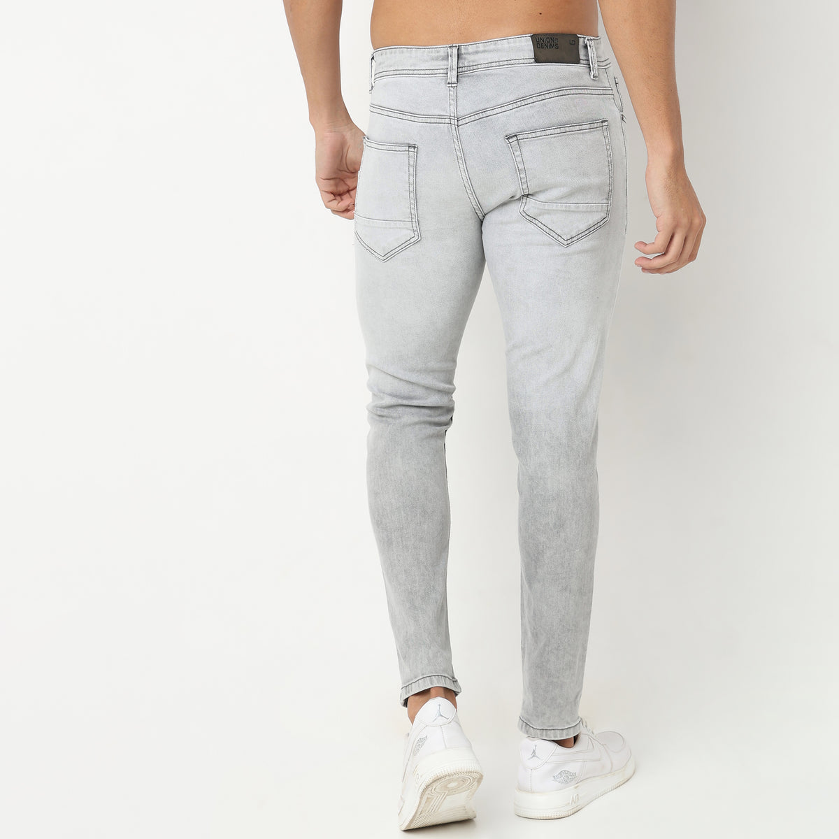 Skinny Comfort Solid Mid Rise Jeans