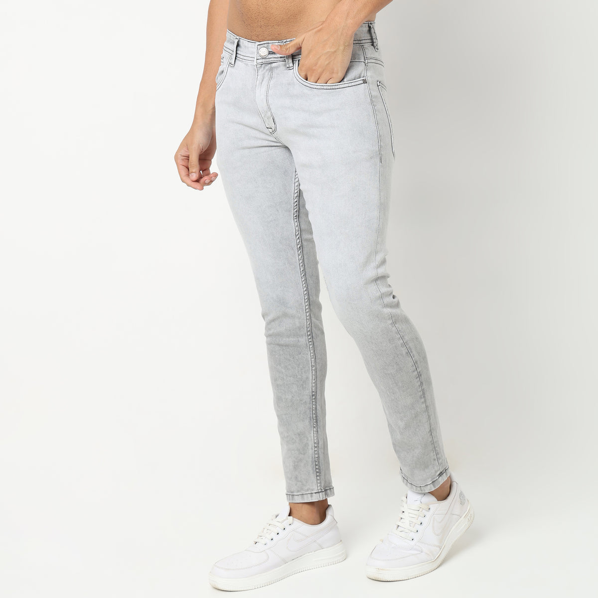 Skinny Comfort Solid Mid Rise Jeans