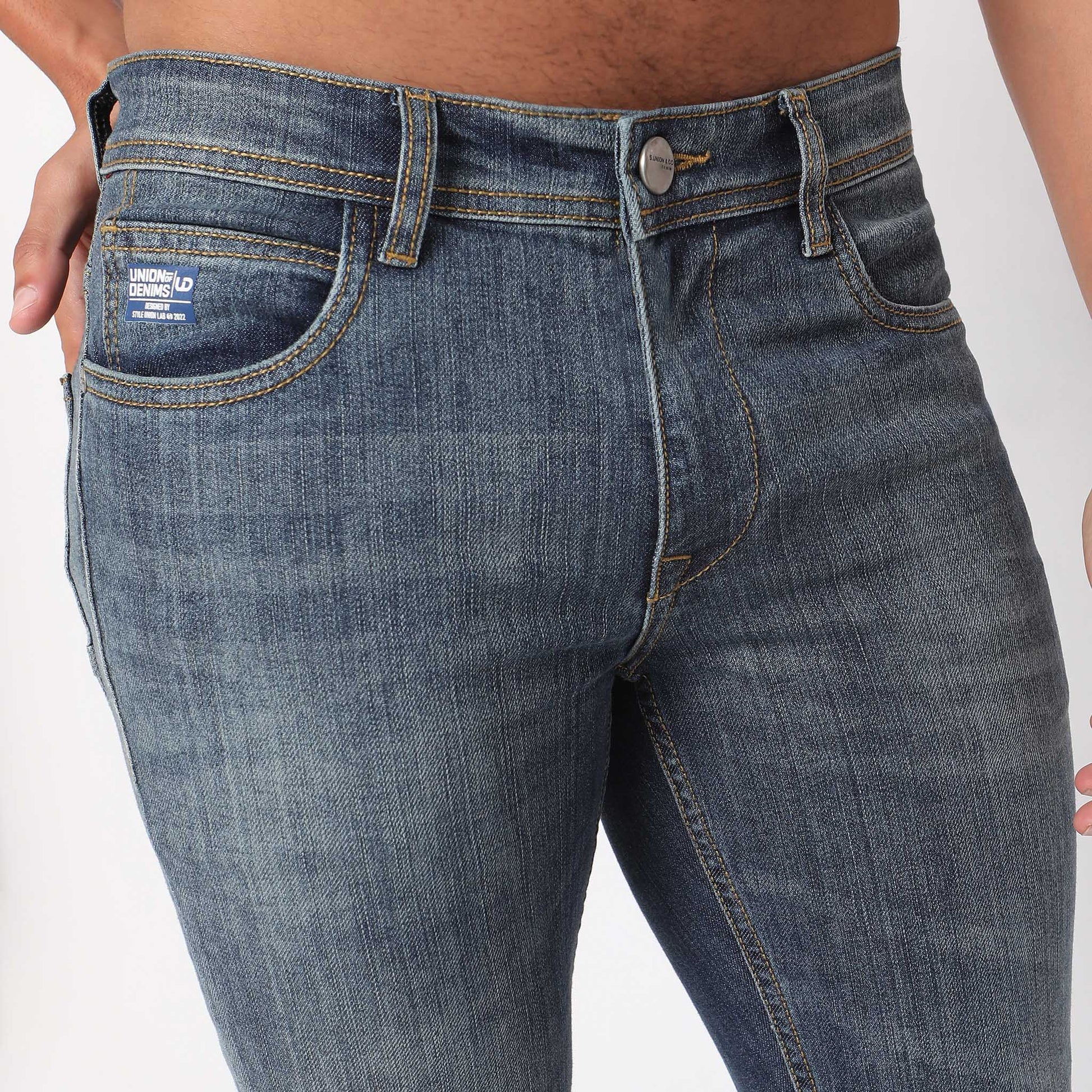 Slim Fit Solid Mid Rise Jeans