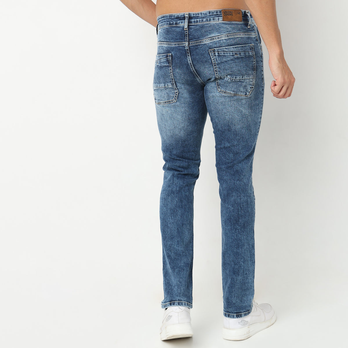 Slim Fit Solid Mid Rise Jeans