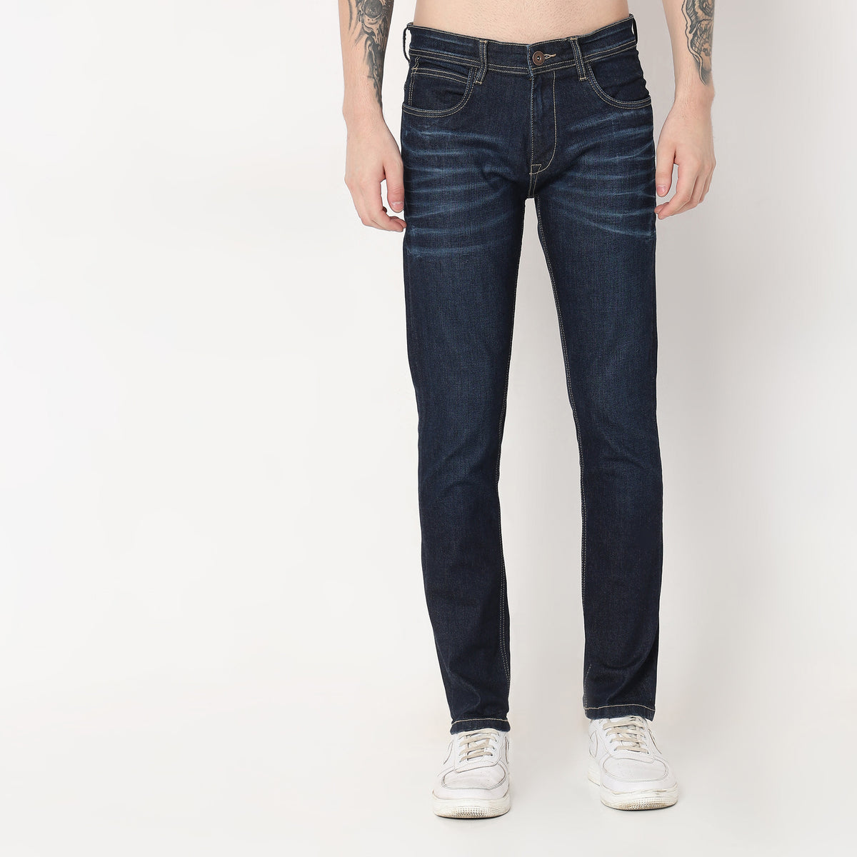 Straight Fit Solid Mid Rise Jeans