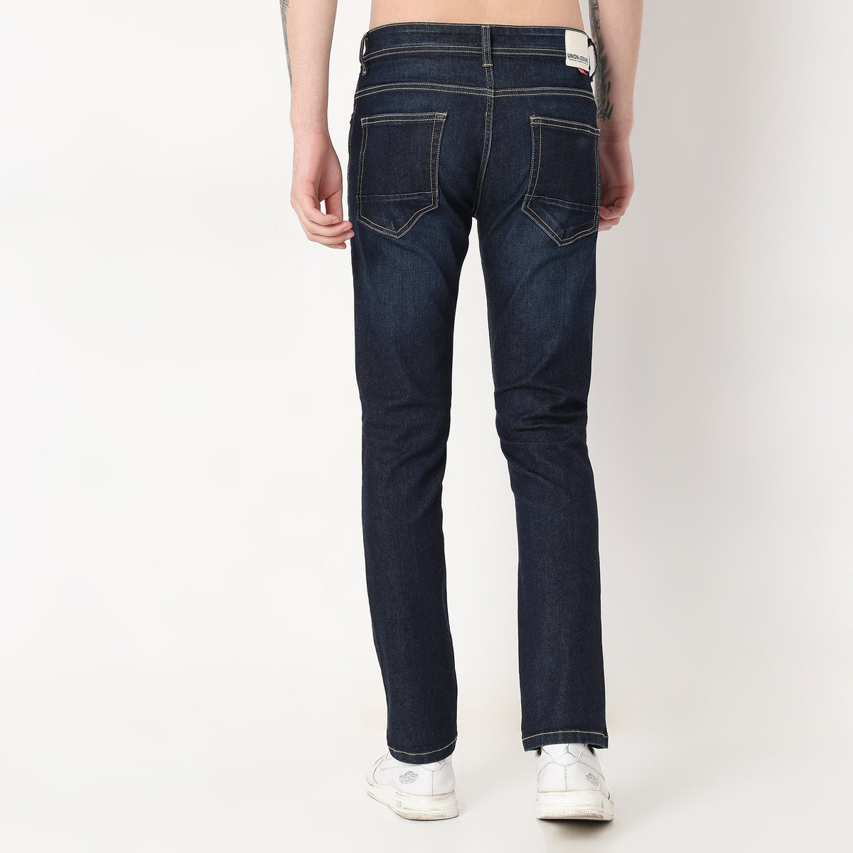 Straight Fit Solid Mid Rise Jeans