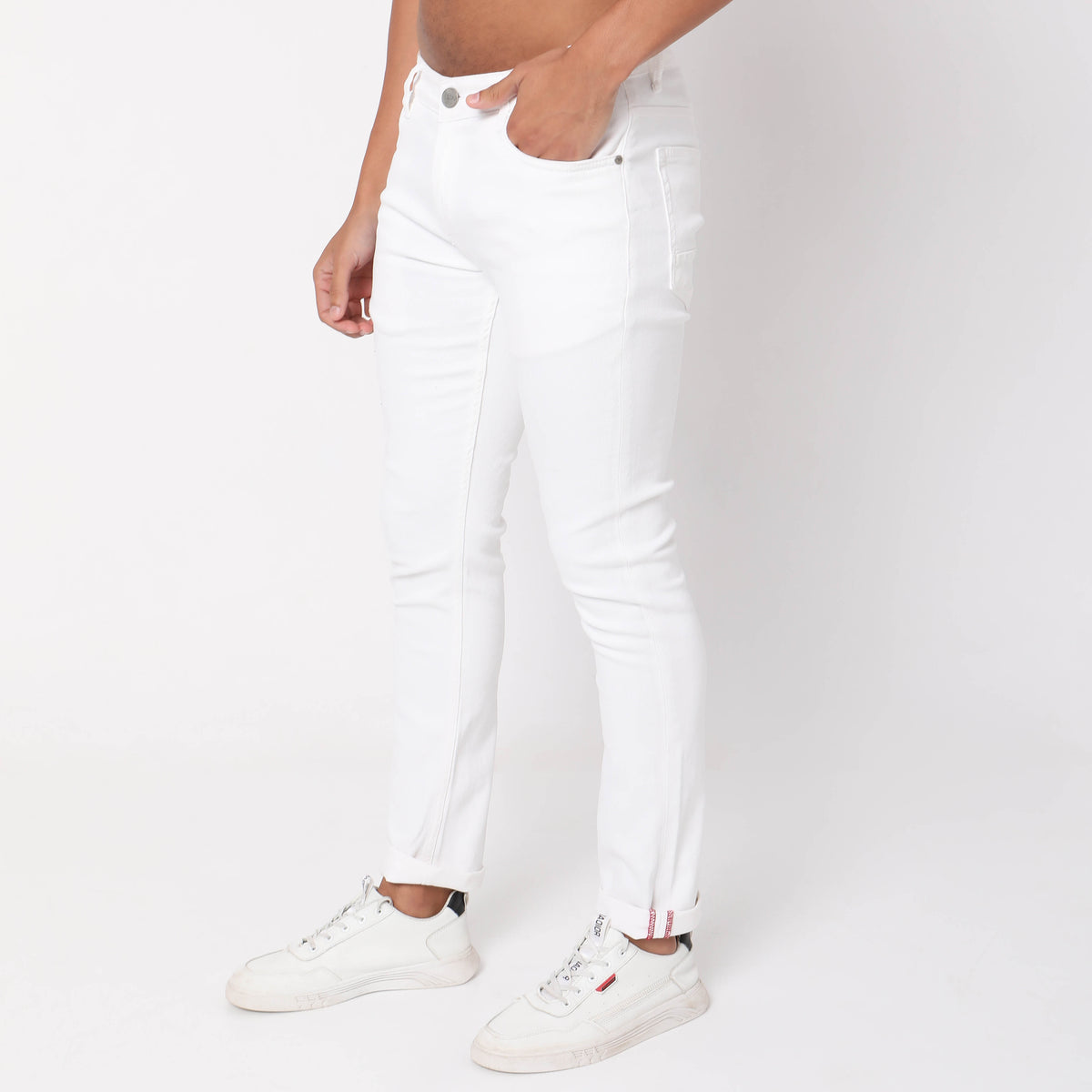 Slim Fit Solid Mid Rise Jeans