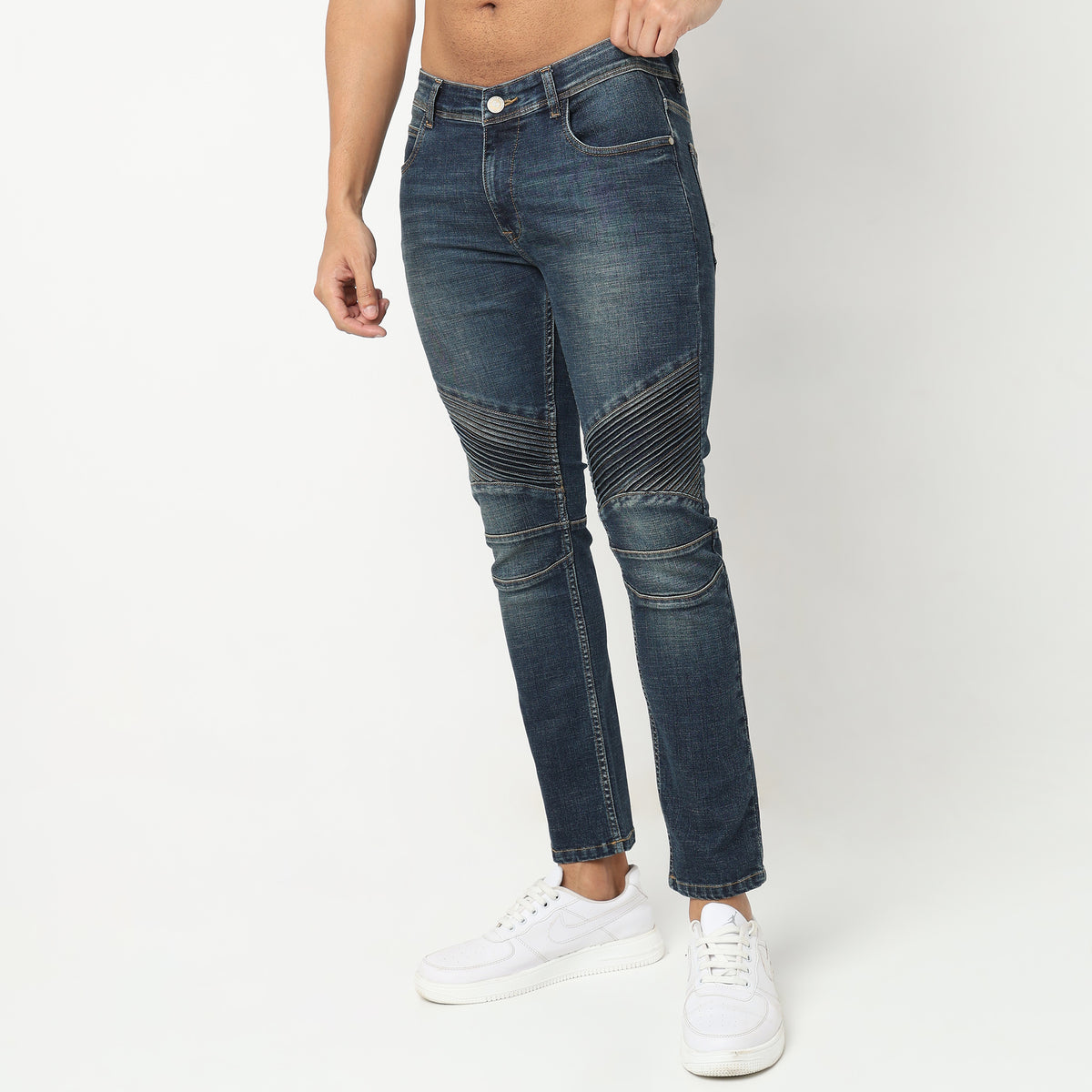 Slim Fit Solid Mid Rise Jeans