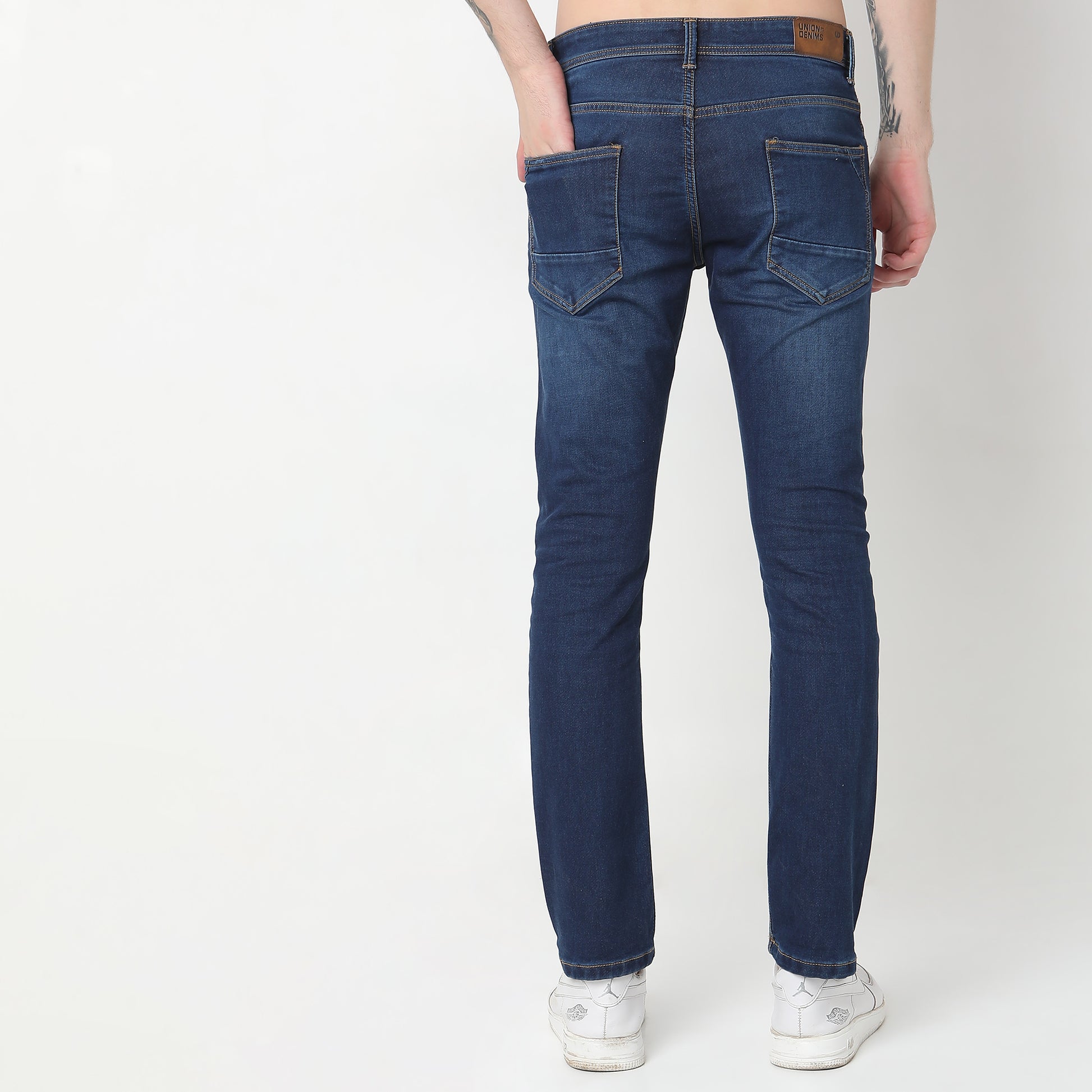 Straight Fit Solid Mid Rise Jeans