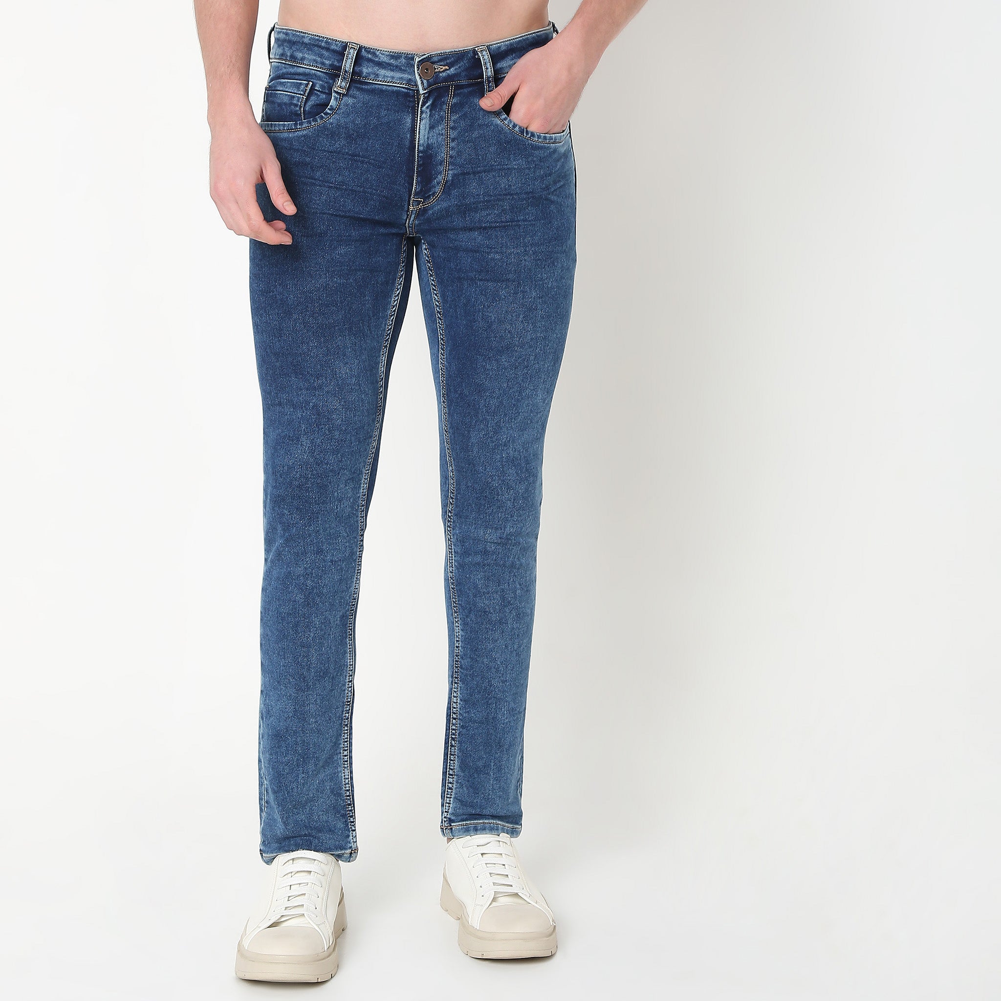 Straight Fit Solid Mid Rise Jeans