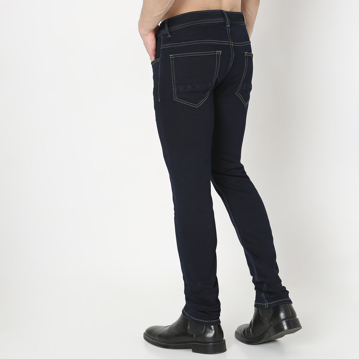 Slim Fit Solid Mid Rise Jeans