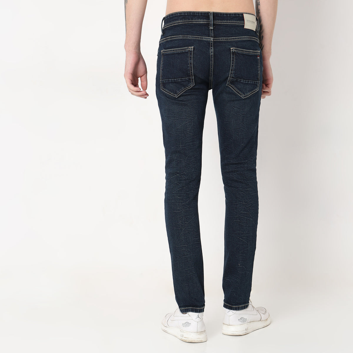 Slim Fit Solid Mid Rise Jeans