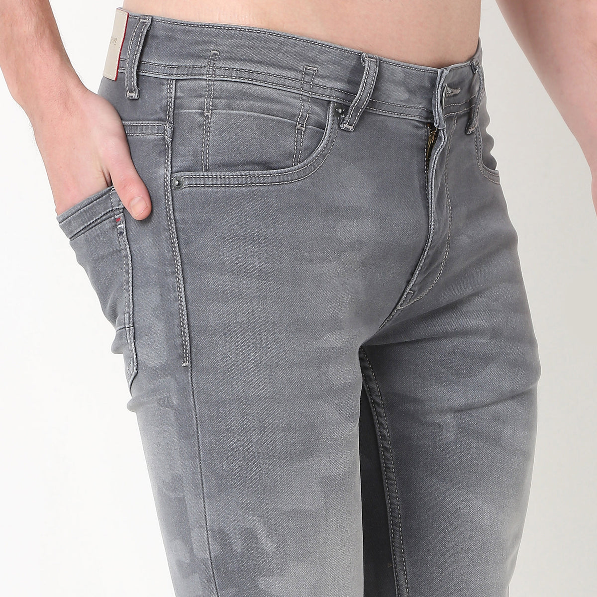 Slim Fit Solid Mid Rise Jeans