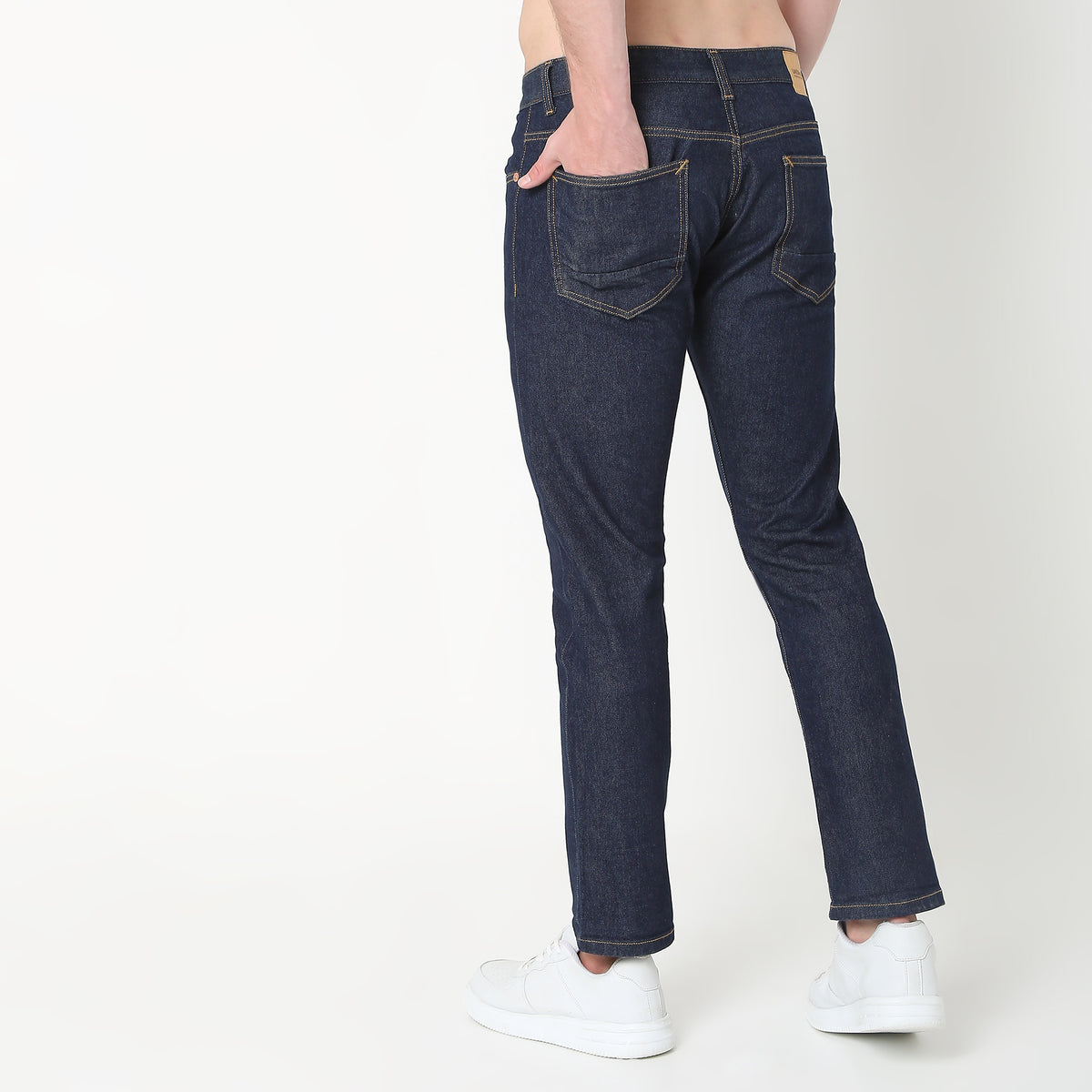 Straight Fit Solid Mid Rise Jeans