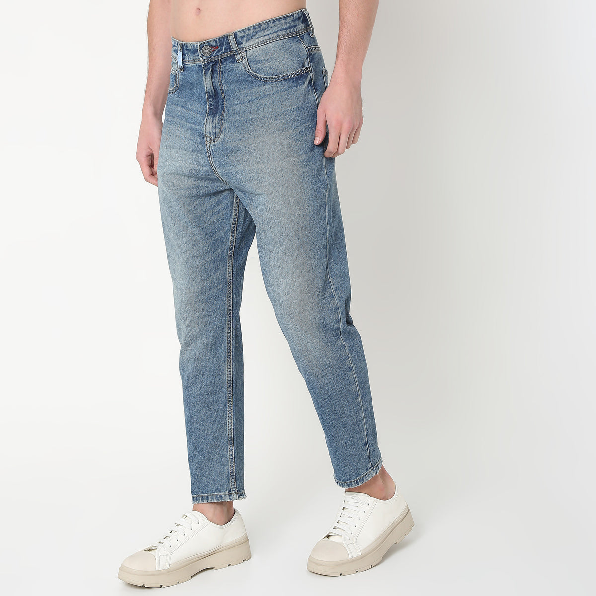 Baggy Fit Solid Mid Rise Jeans