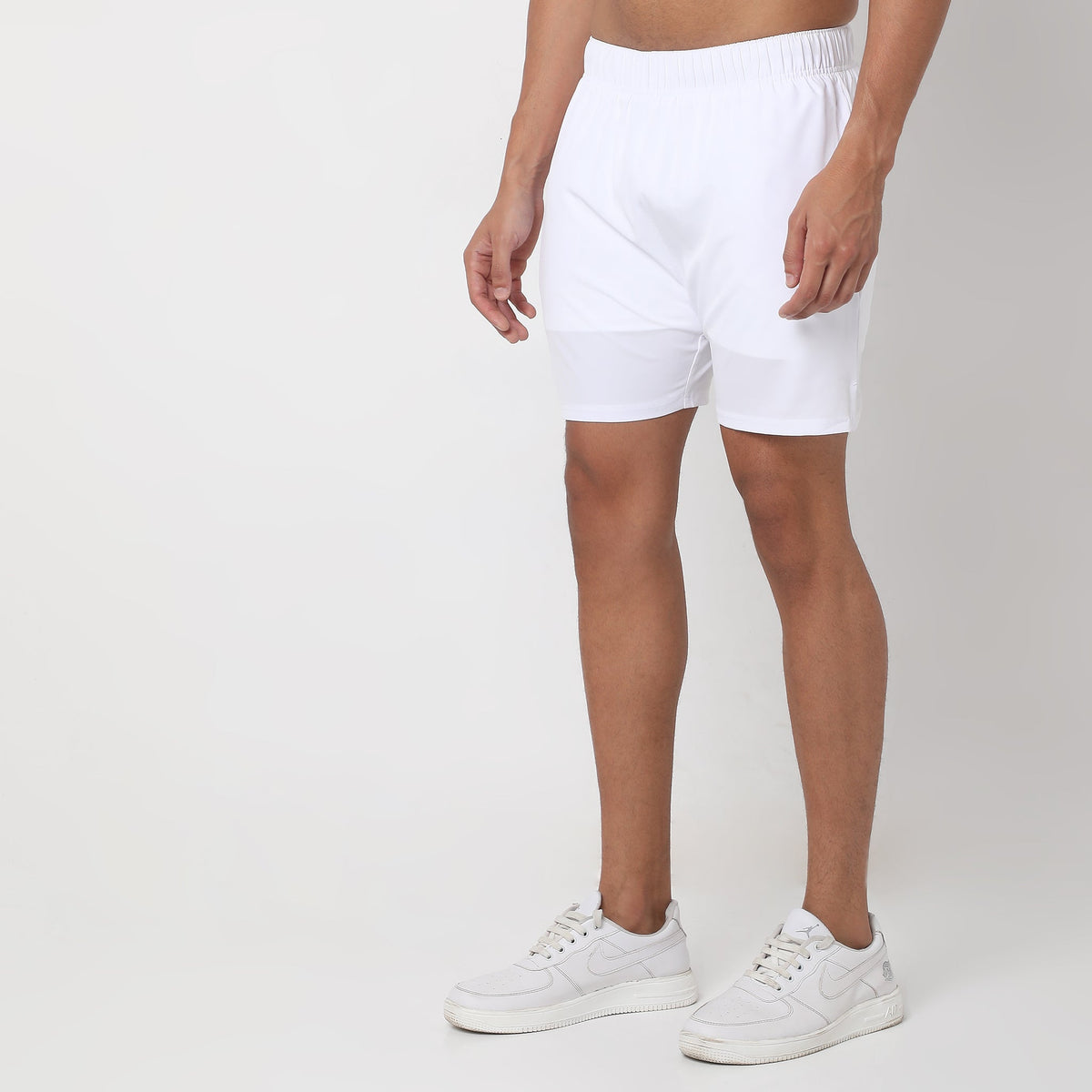 Regular Fit Solid Mid Rise Shorts