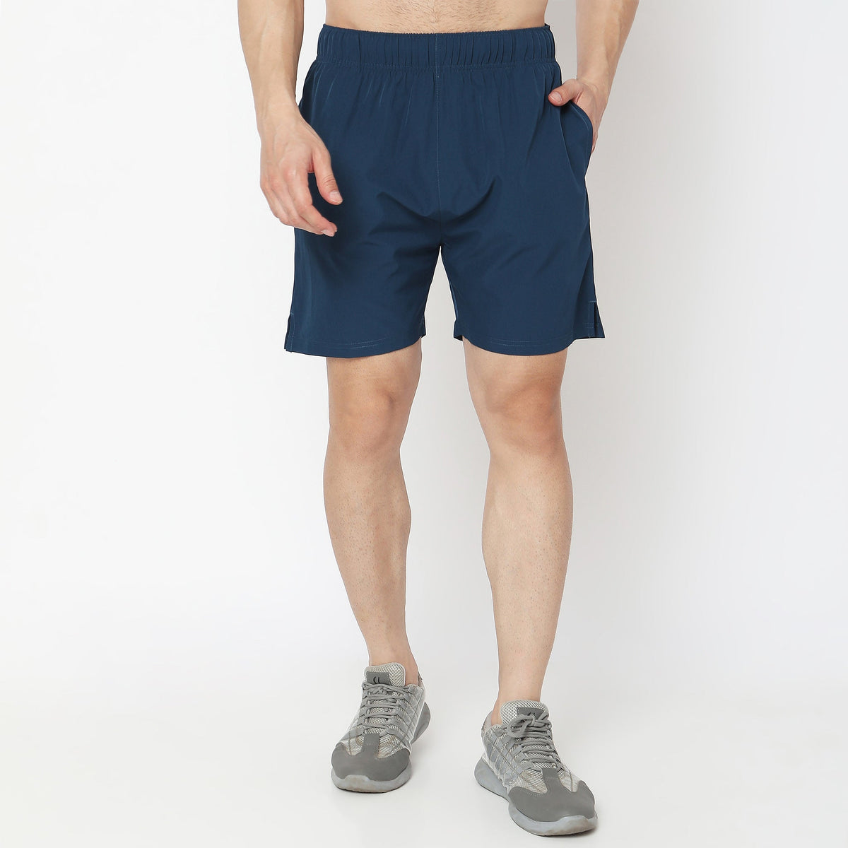 Regular Fit Solid Mid Rise Shorts