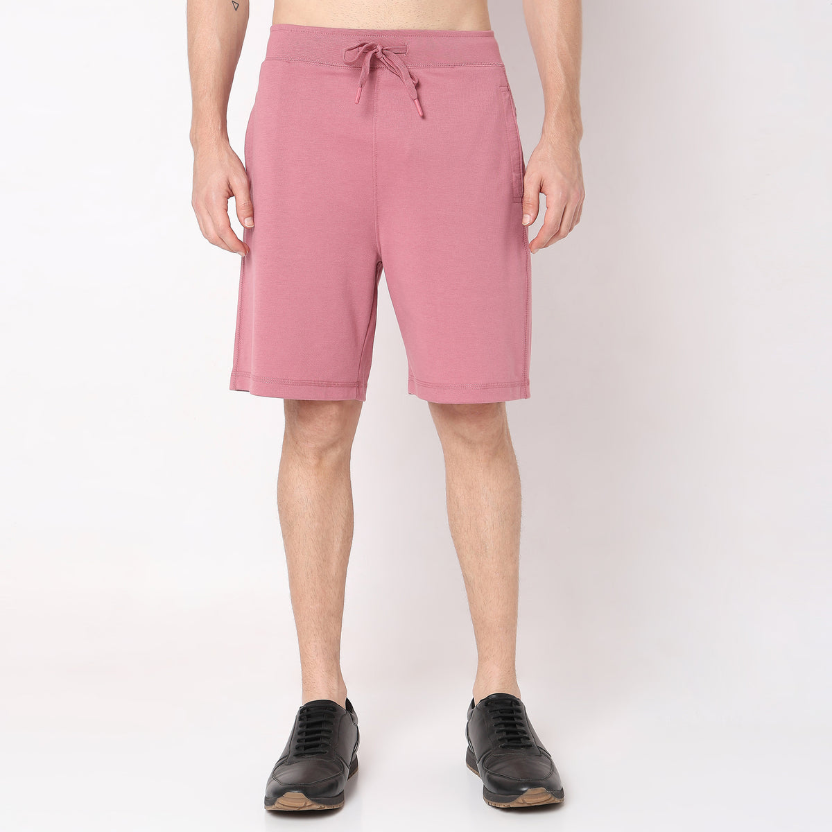 Regular Fit Solid Mid Rise Shorts