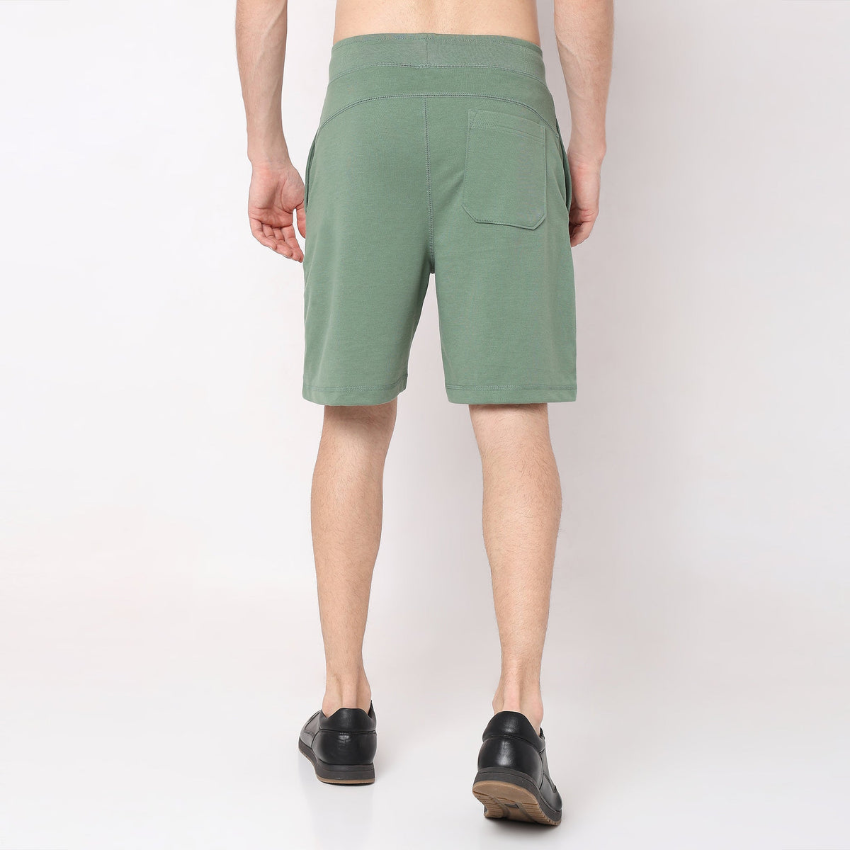 Regular Fit Solid Mid Rise Shorts