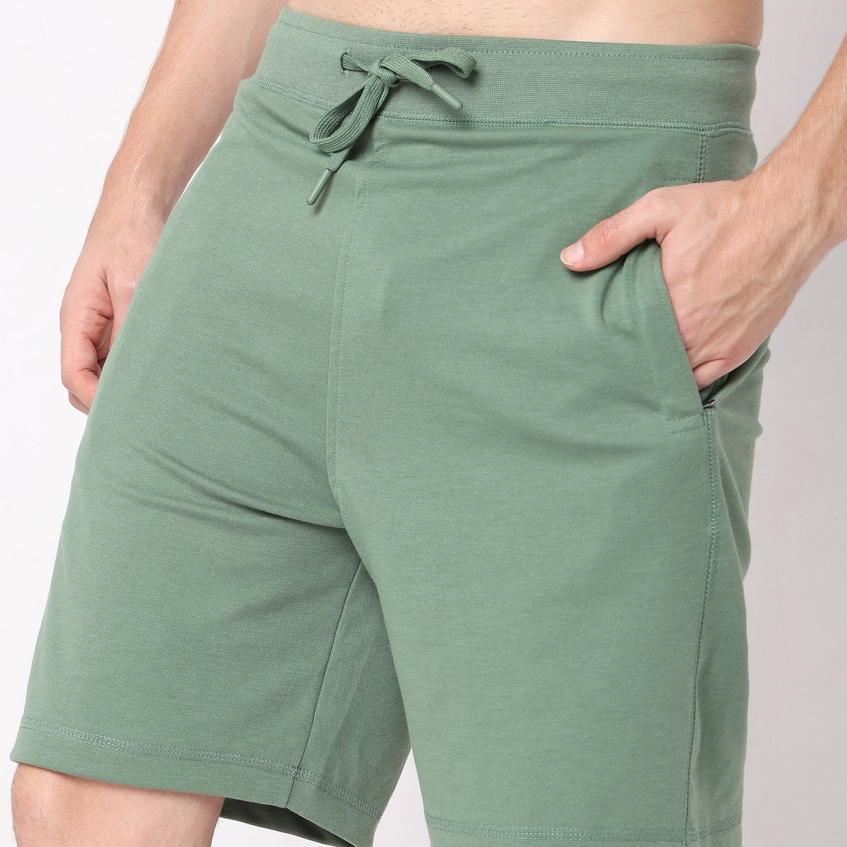 Regular Fit Solid Mid Rise Shorts