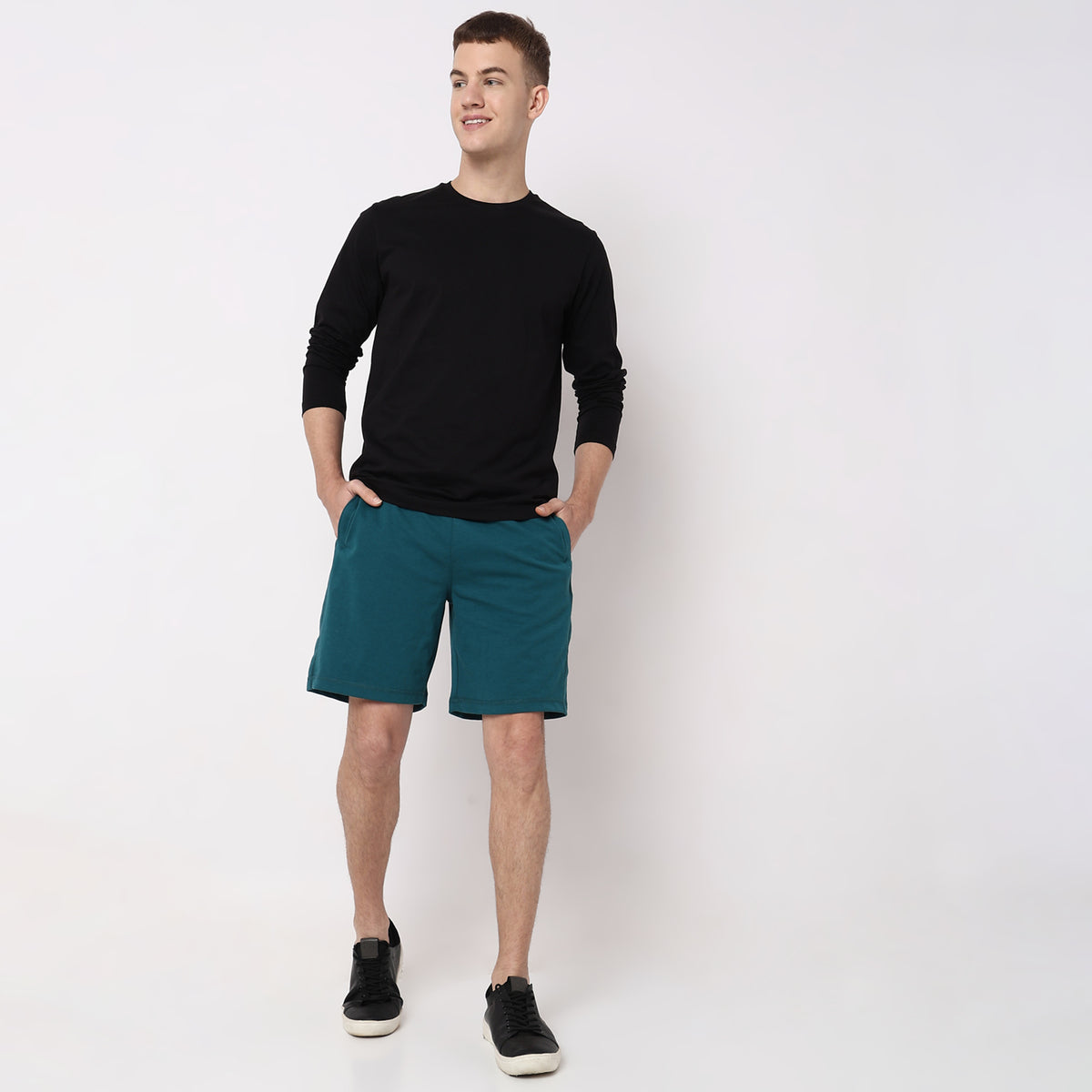 Regular Fit Solid Mid Rise Shorts