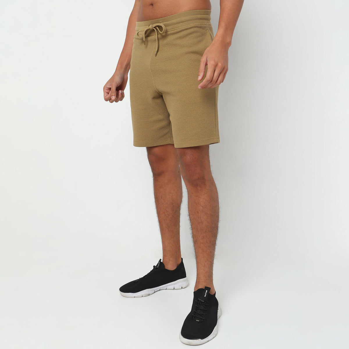 Regular Fit Structured Mid Rise Shorts