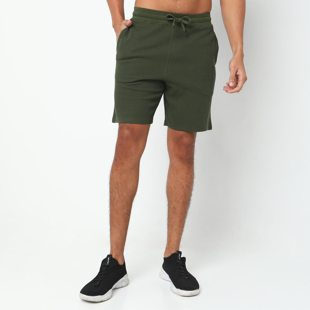 Regular Fit Structured Mid Rise Shorts