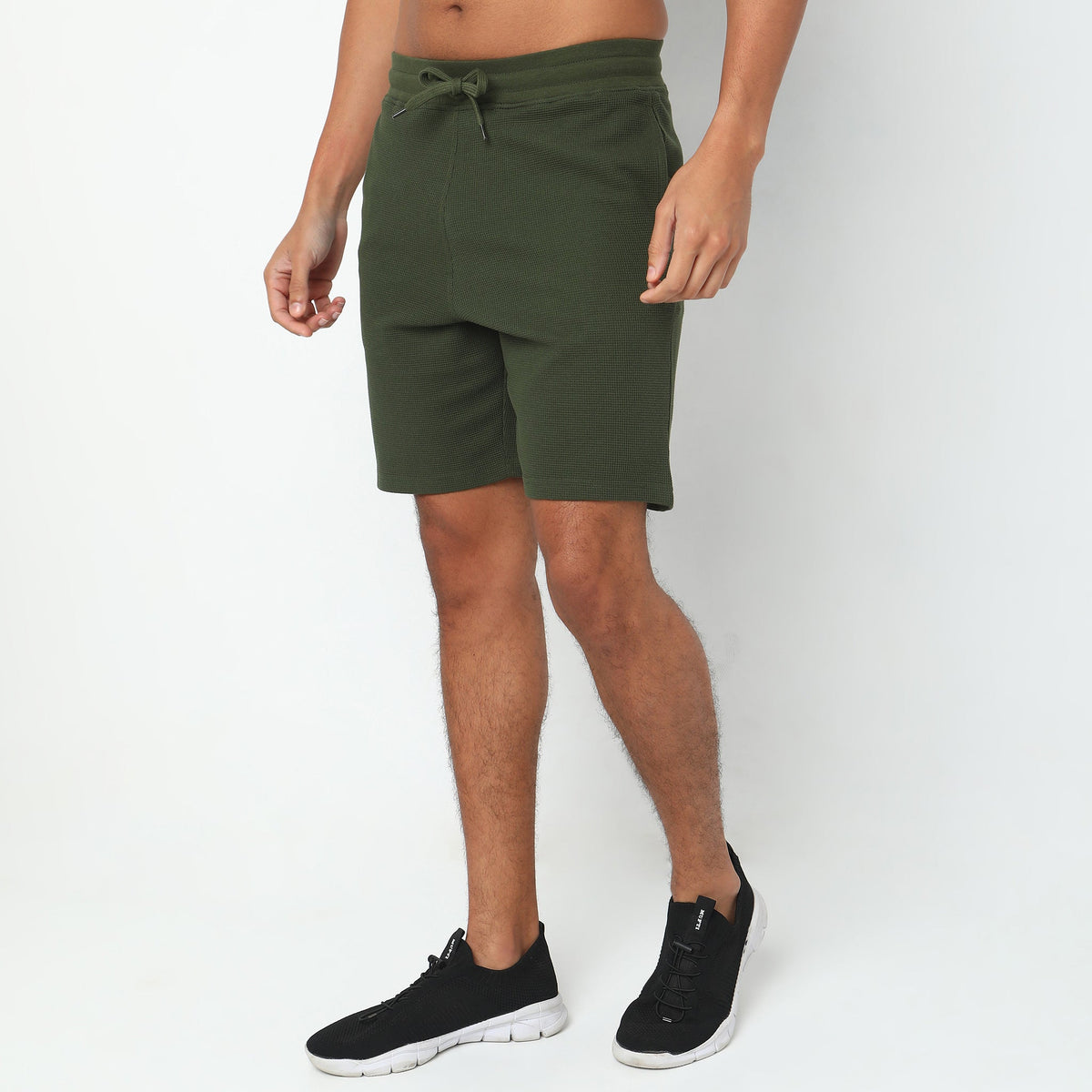 Regular Fit Structured Mid Rise Shorts