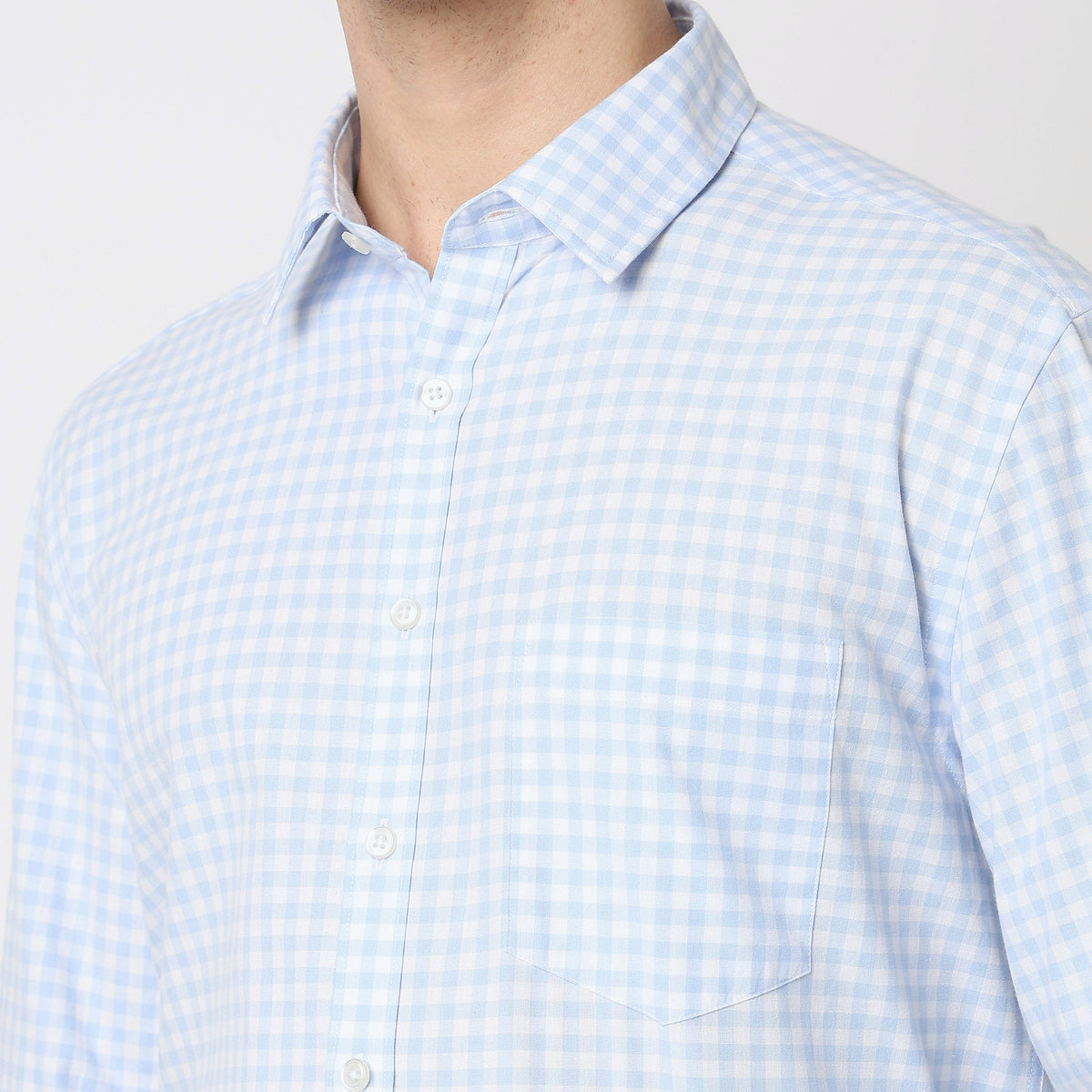 Men Wearing Regular Fit Checkered Shirt