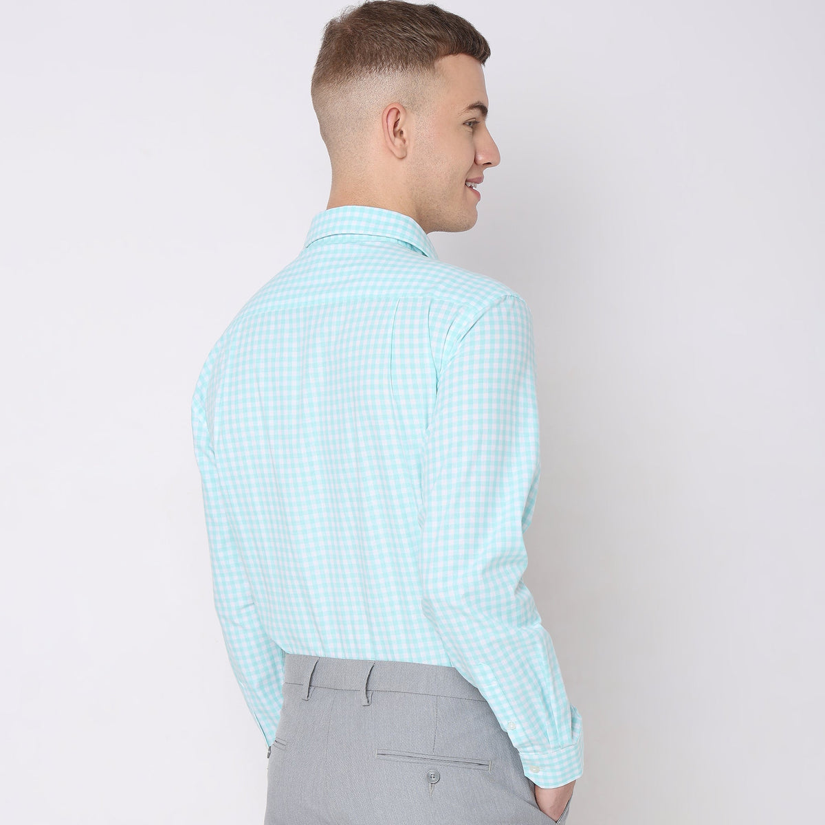 Men Wearing Regular Fit Checkered Shirt