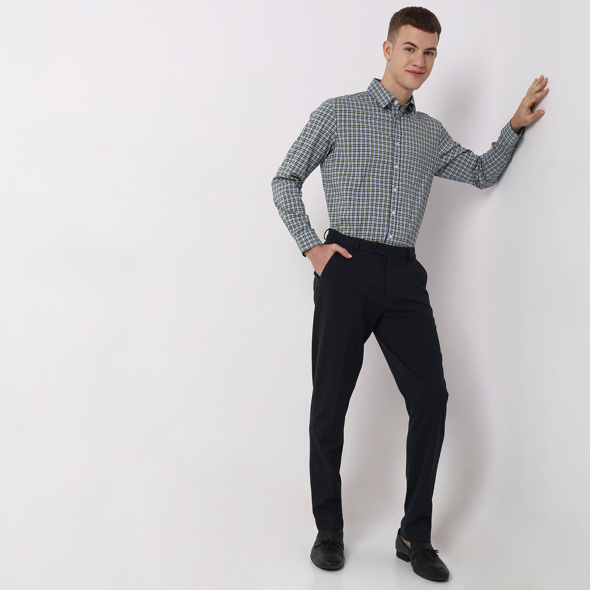 Men Wearing Slim Fit Checkered Shirt