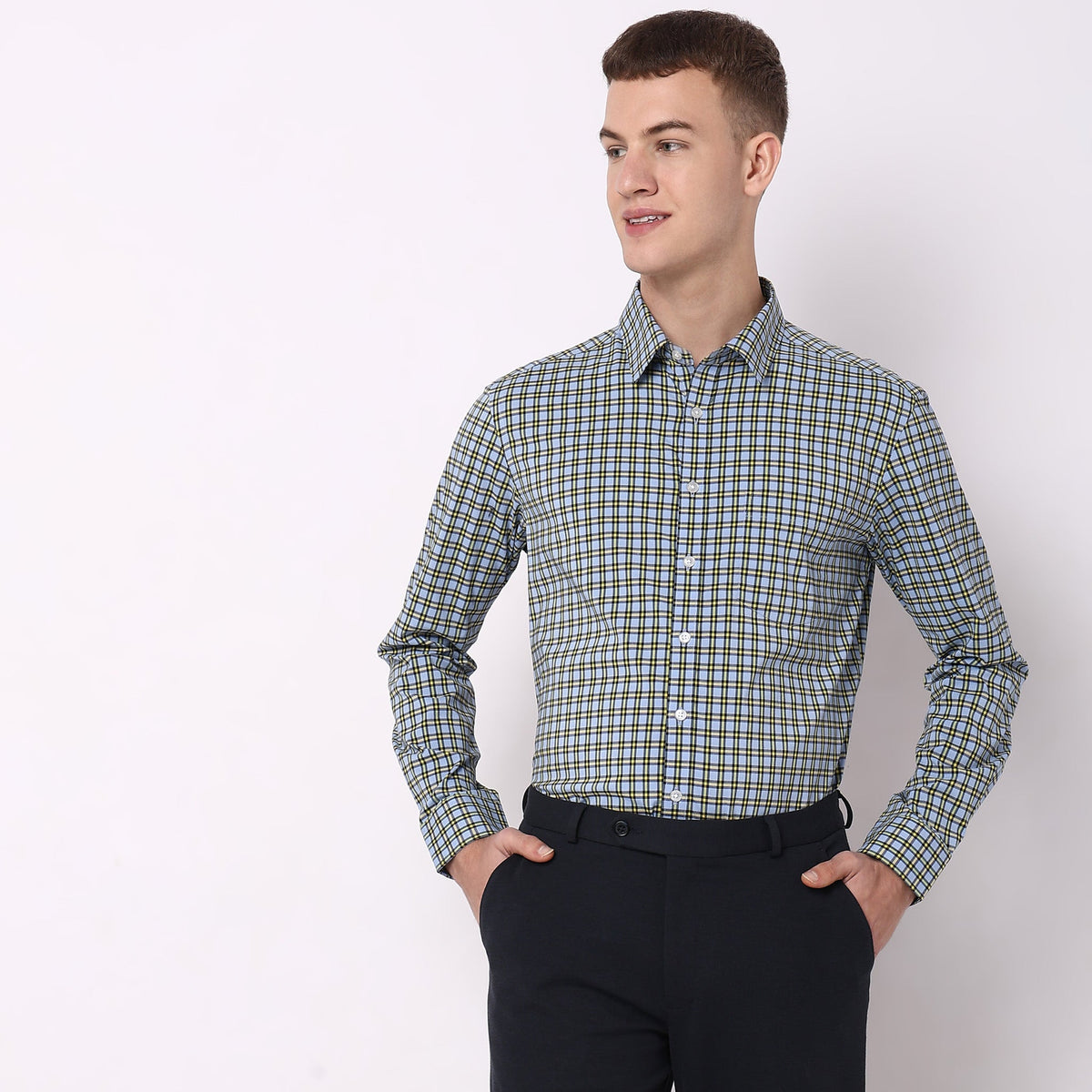 Men Wearing Slim Fit Checkered Shirt