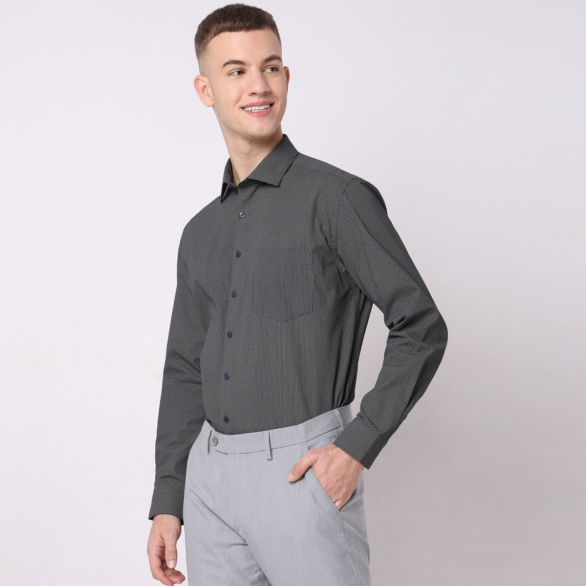 Men Wearing Regular Fit Printed Shirt