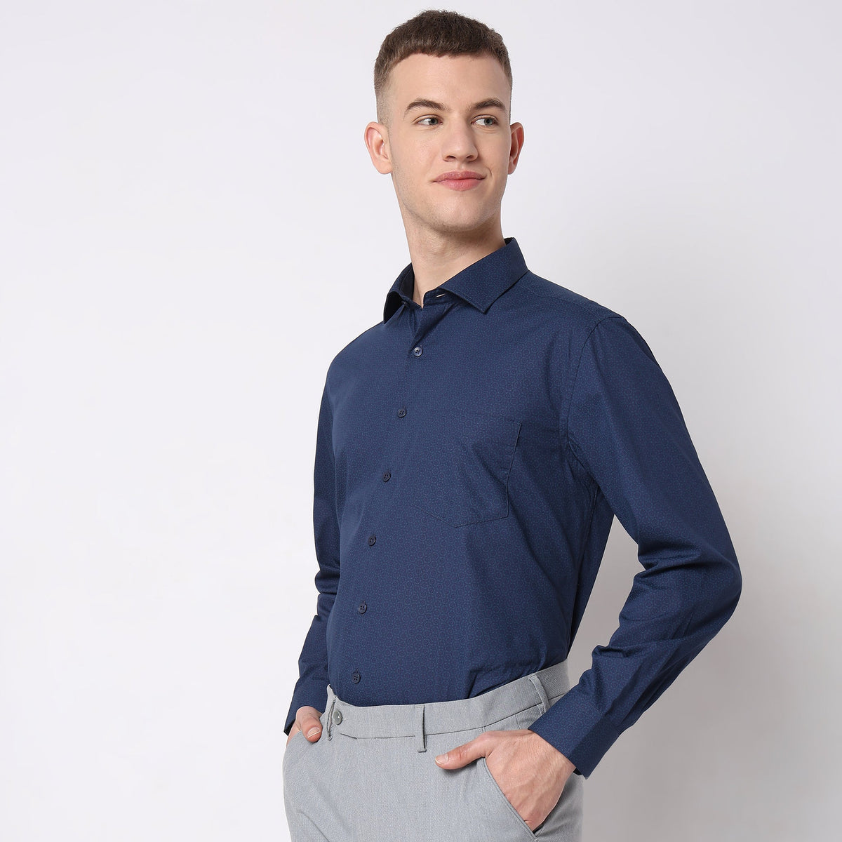 Men Wearing Regular Fit Printed Shirt