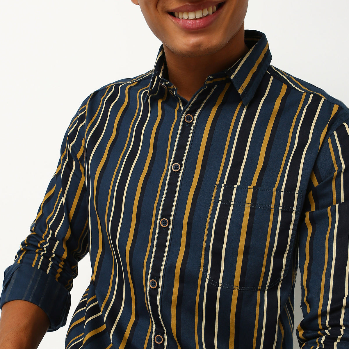 Men Wearing Slim Fit Striped Shirt